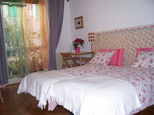 Milan Hotel Екстериор снимка