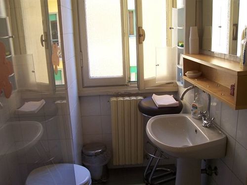 Milan Hotel Екстериор снимка