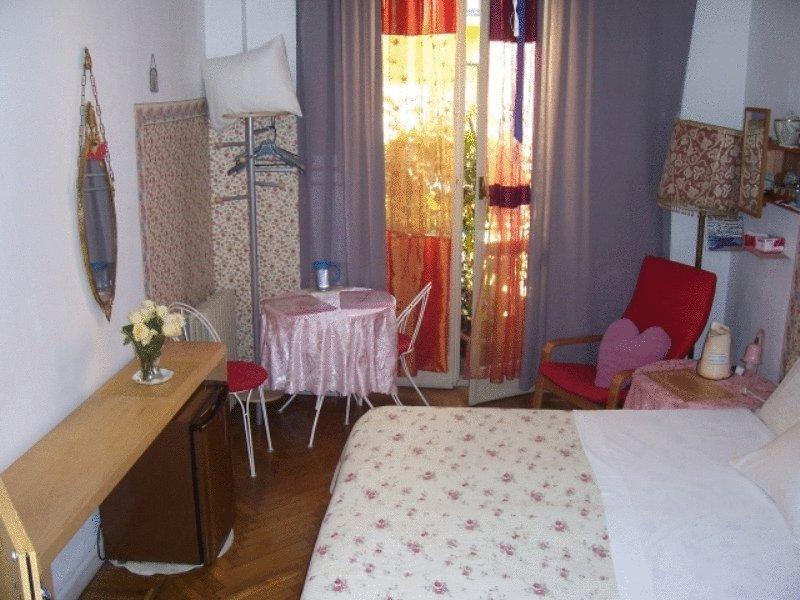 Milan Hotel Екстериор снимка